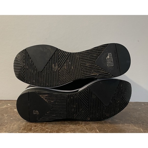 Michael Kors Womens Skyler Black Knit Stretch Wedge Bootie Travel Moonboot 7M - Picture 11 of 16